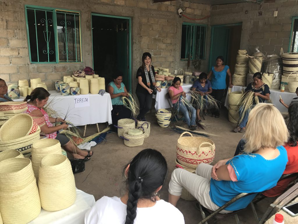 artisan basket weaving group Oaxaca